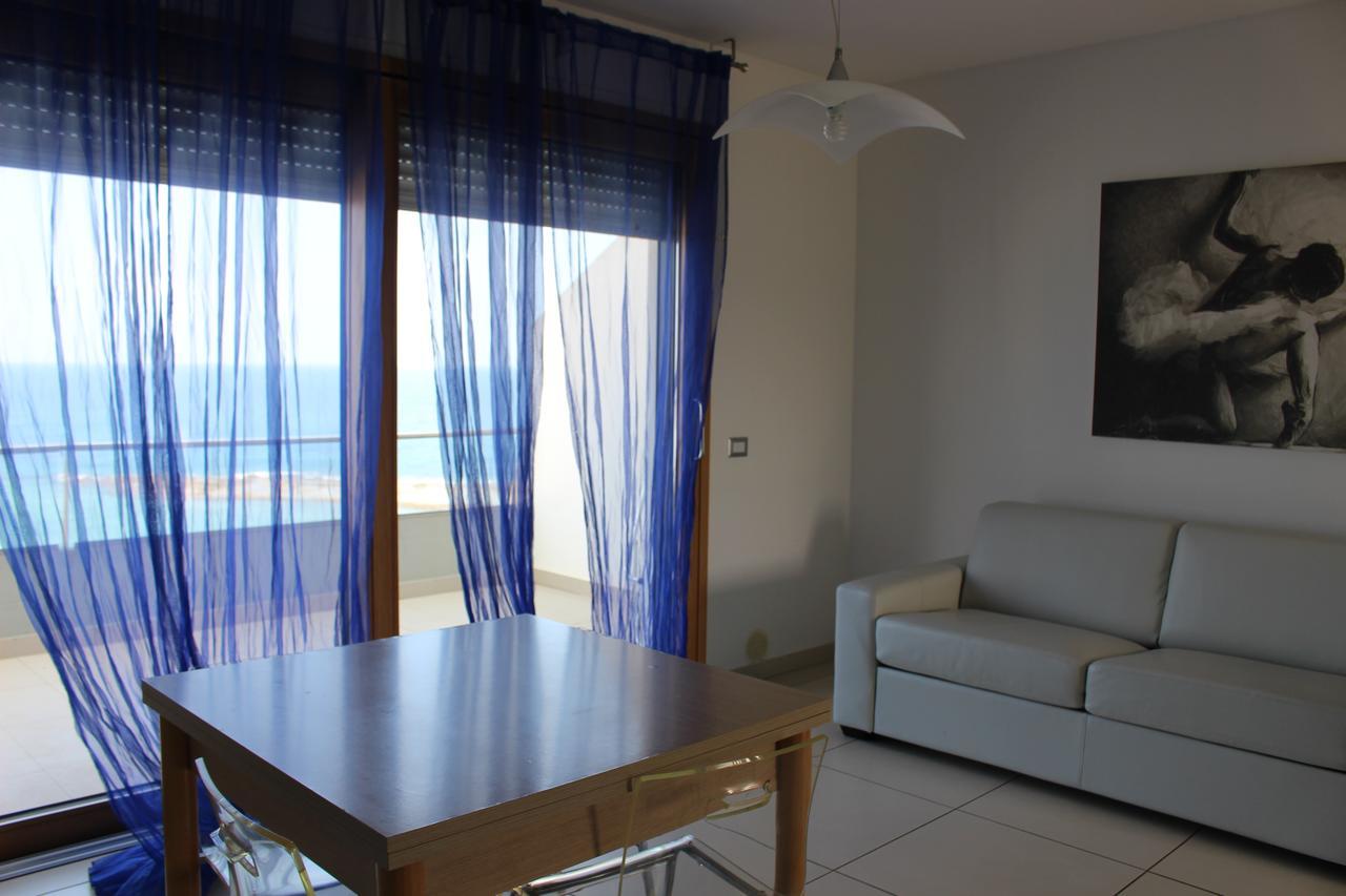 Residence Lungomare Porto Torres Luaran gambar